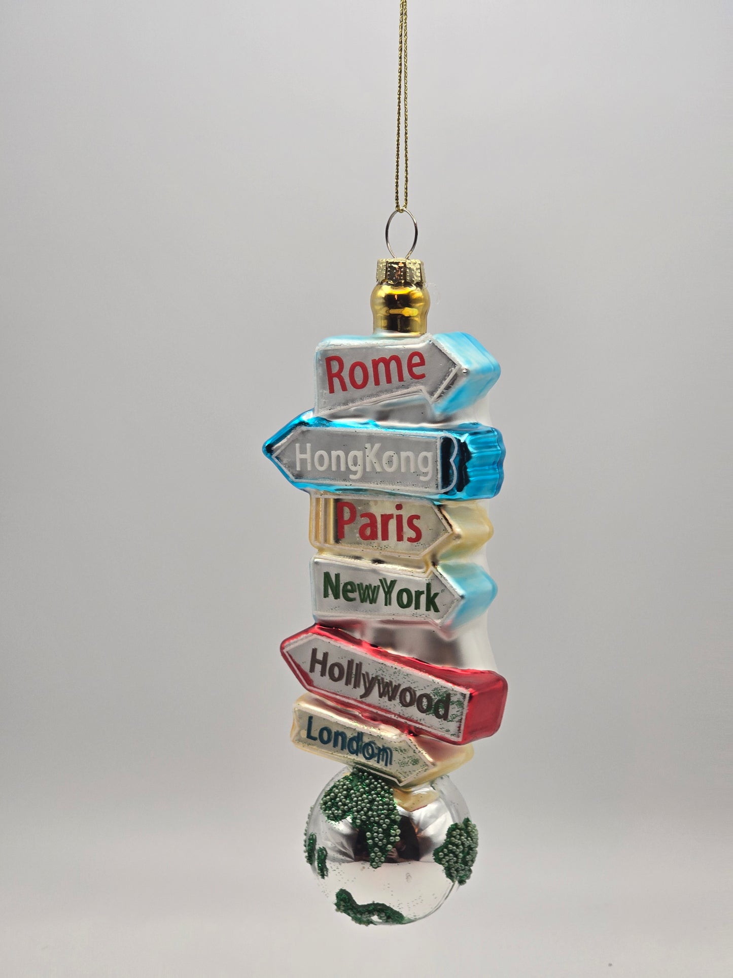 Weltkugel mit Städtenamen Schild (Rome, Hongkong, Paris, New York, Hollywood, London) #27