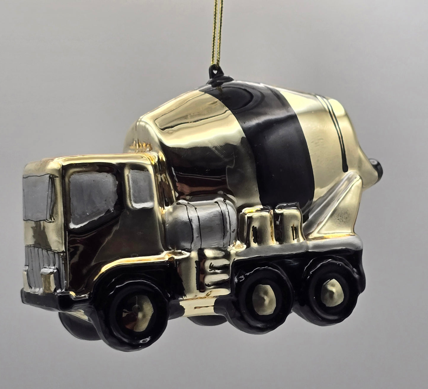 Fahrmischer Betonmischer gold schwarz