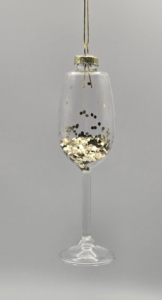 Sektglas mit Konfetti