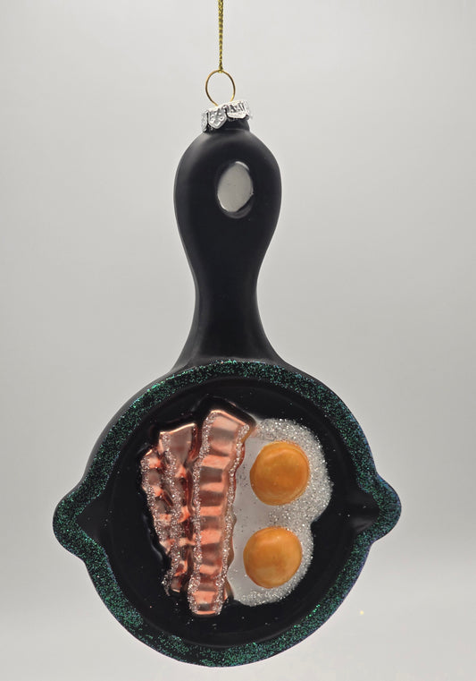 Bratpfanne Spiegelei und Bacon #26