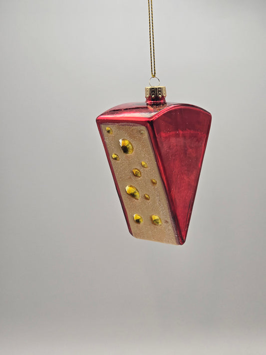 Käsestück mit Löchern rot gold #27