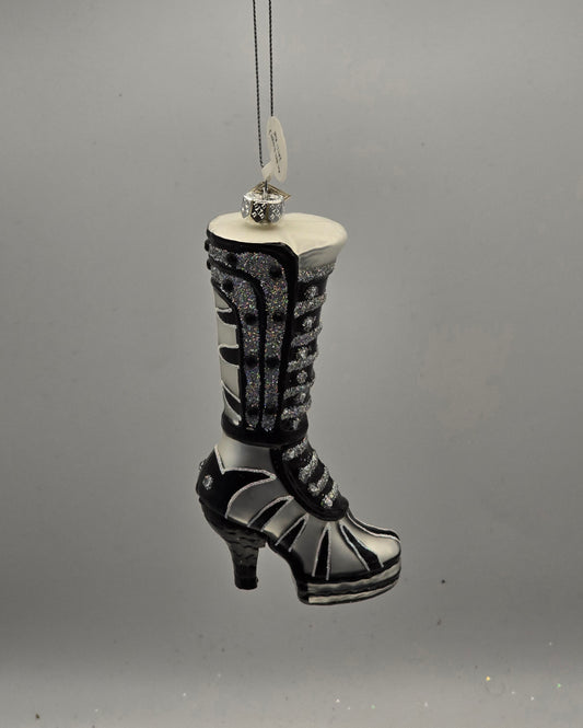 Stiefel mit Absatz silber-schwarz verziert #28