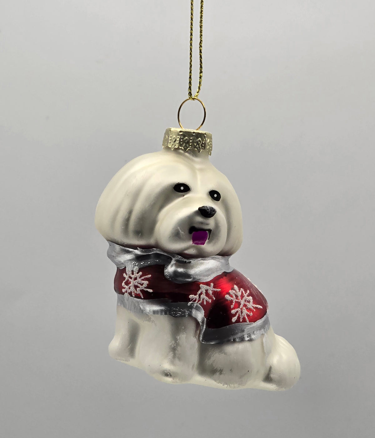 Weißer Hund mit Weihnachtspullover #30